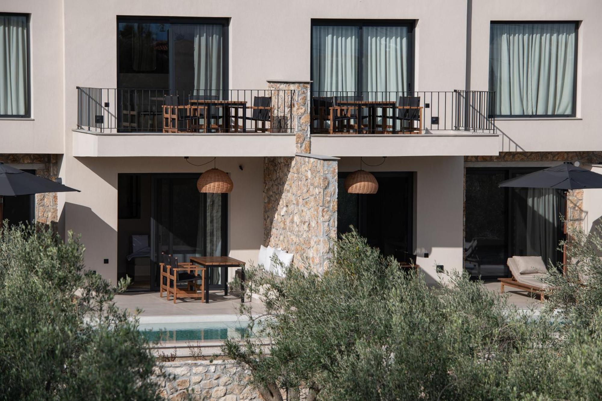 Olivera Suites Sarti Exterior photo